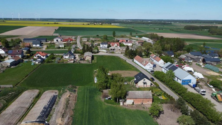 Działka Sprzedaż Pierławki 2